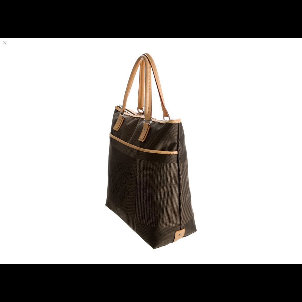 Louis Vuitton Damier Geant Cougar Tote